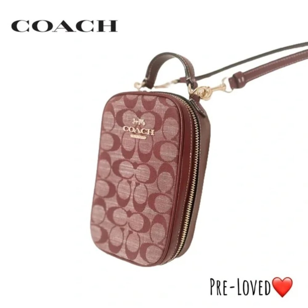 72 | 🍁Coach Eva Phone Crossbody Bag (Wine Multi)